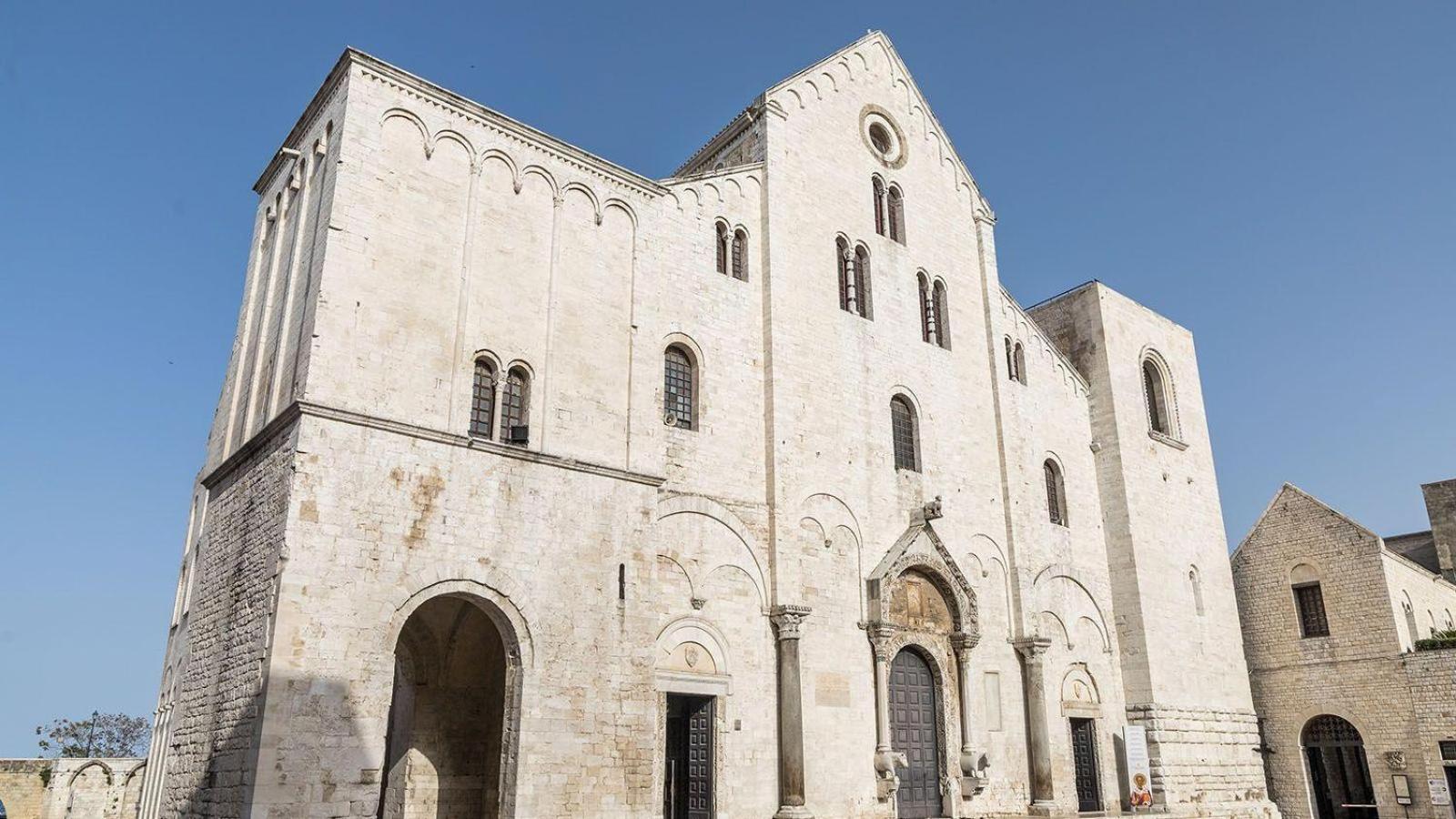 La Dimora Di Dominique Apartment Bari Bagian luar foto